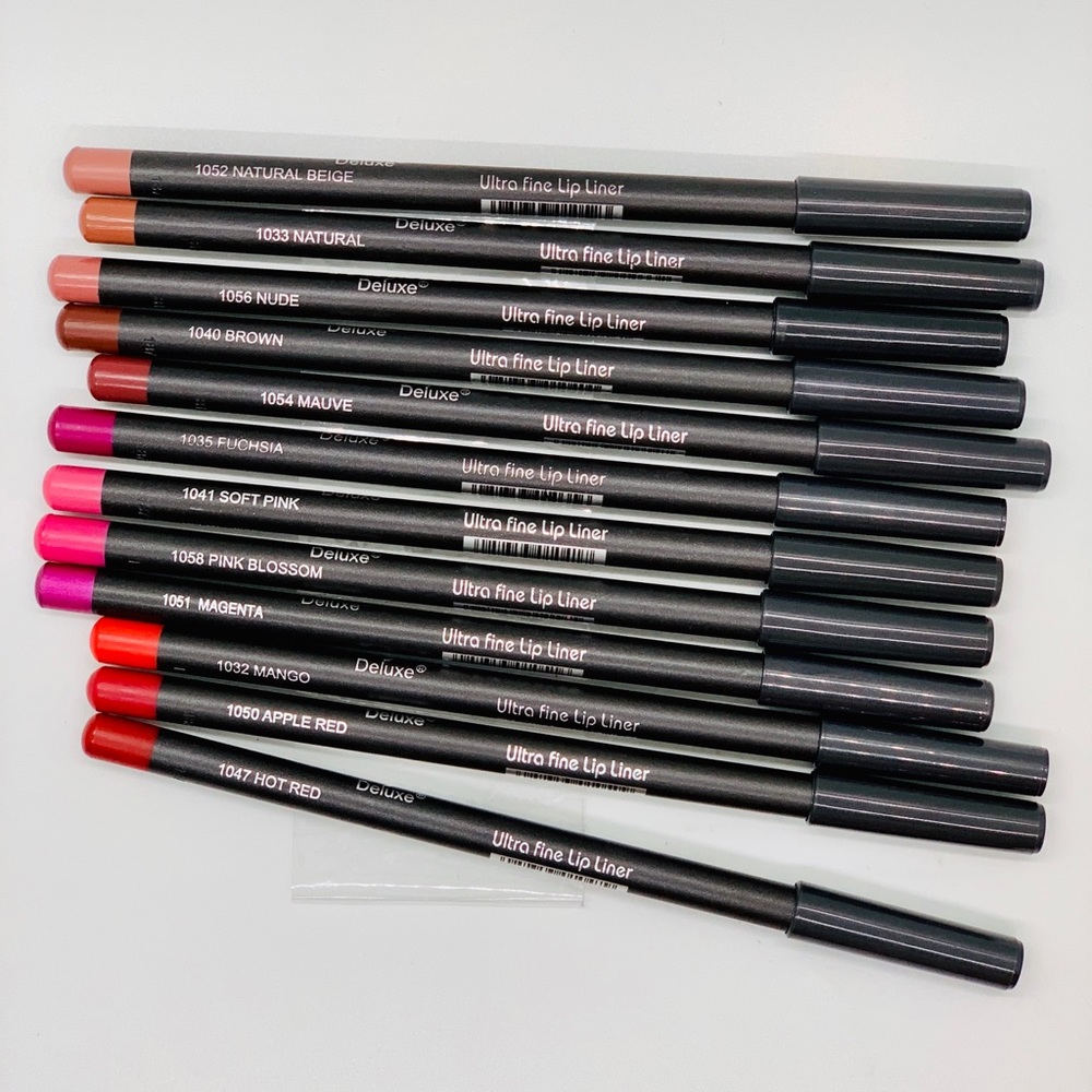 Ultra Fine Lip Liner